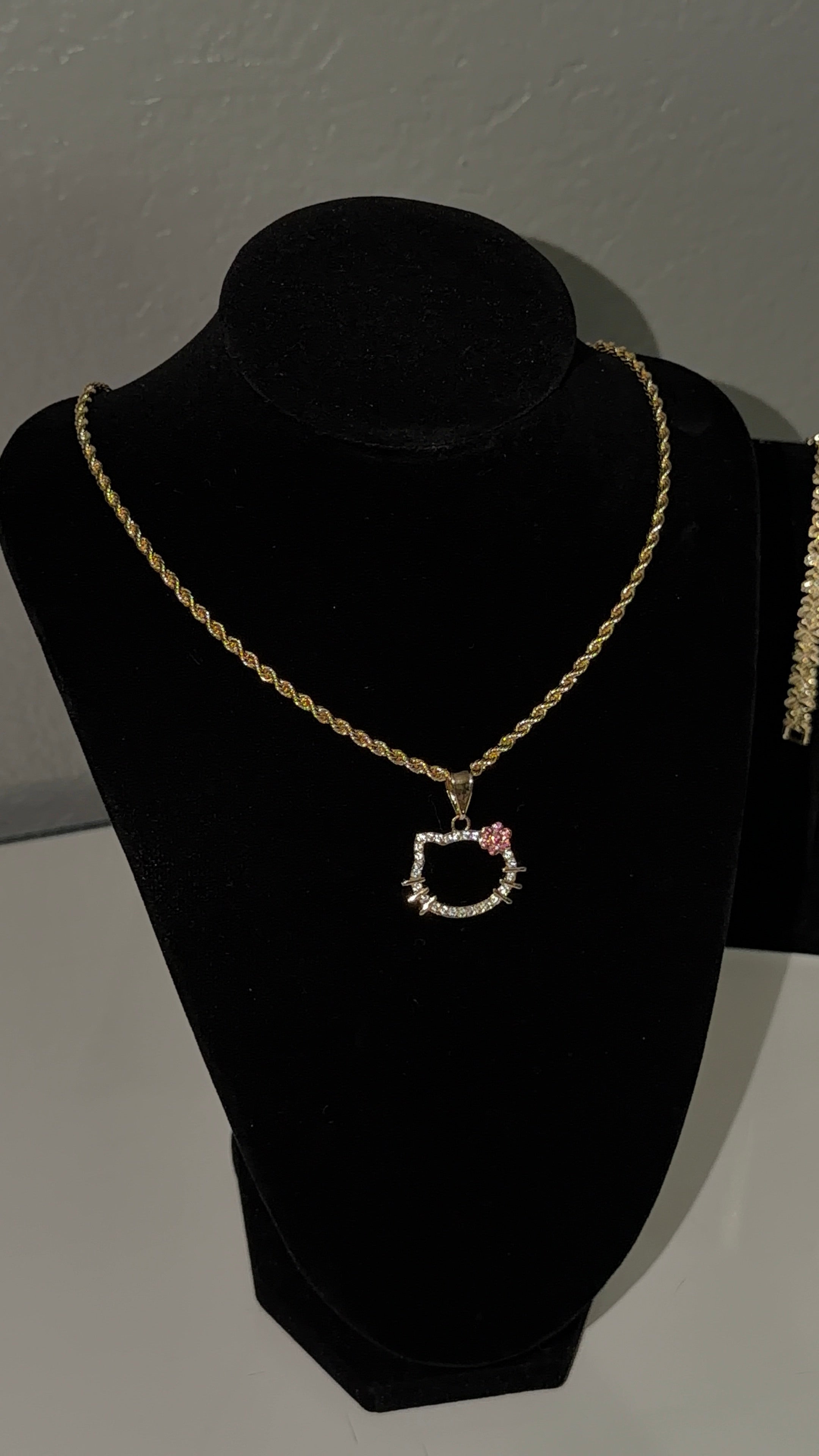 HK Necklace (PINK)