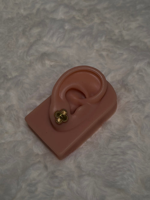 Gold V-Cleef Set