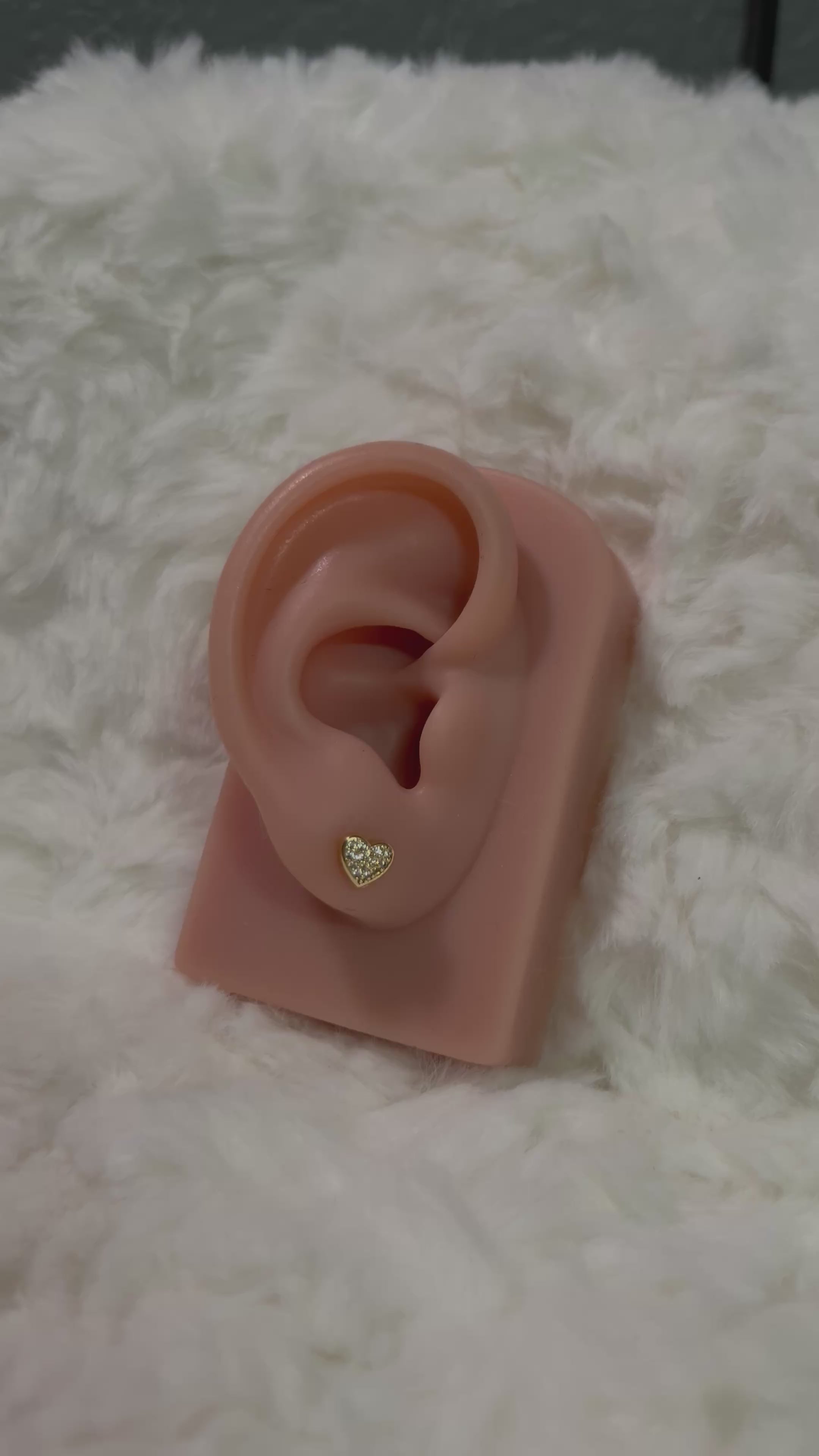 HEART STUDS